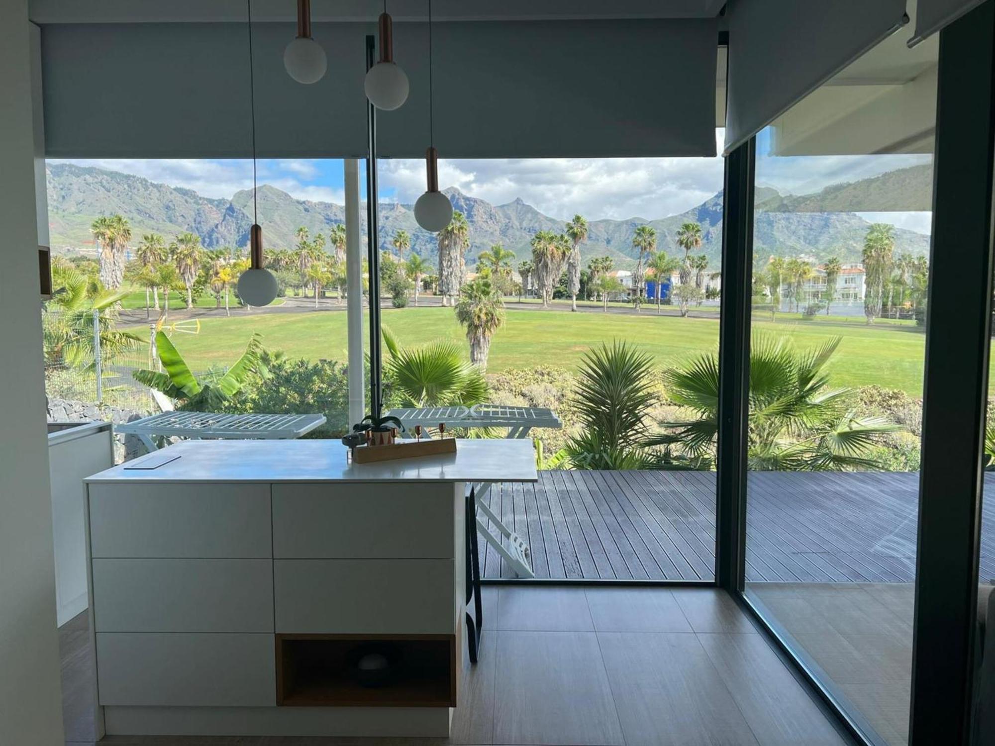 Luxury Villa Rebeka - Heated Pool And Jacuzzi Costa Adeje  Luaran gambar